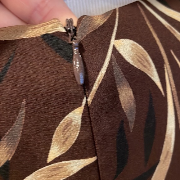 Dress - Picture 3 of 7